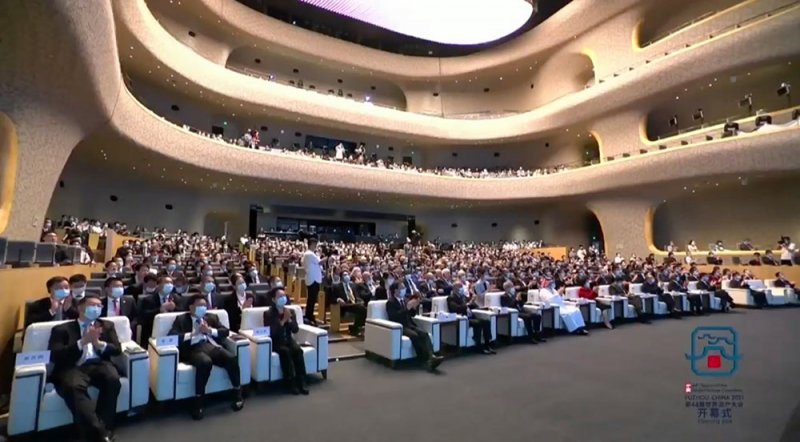 البحرين تشارك بفعالية في اجتماع لجنة التراث العالمي ال 44