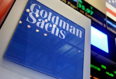 غولدمان ساكس يتنبأ "برفع" لتوقعات سعر النفط بفعل اتفاق أوبك+