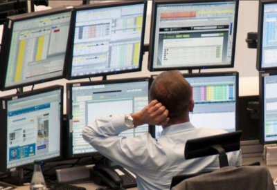 أسهم السفر تقود التراجعات الأوروبية في ظل مخاوف الفيروس