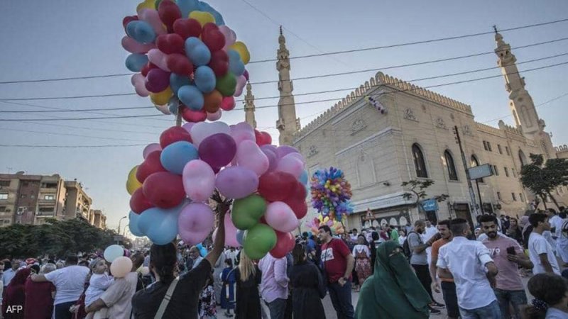 رغم استمرارية نجاحها.. لماذا توقف إنتاج "أغاني العيد"؟