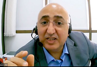 بالفيديو .. تركيب الخلايا الشمسية على أسطح 120 منزلًا بمدينة خليفة قريبا