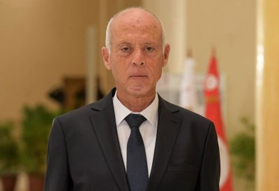 تونس : تمديد حالة الطوارئ لمدة ستة أشهر