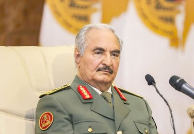حفتر: سنقف بقوة ضد من يحاول عرقلة الانتخابات