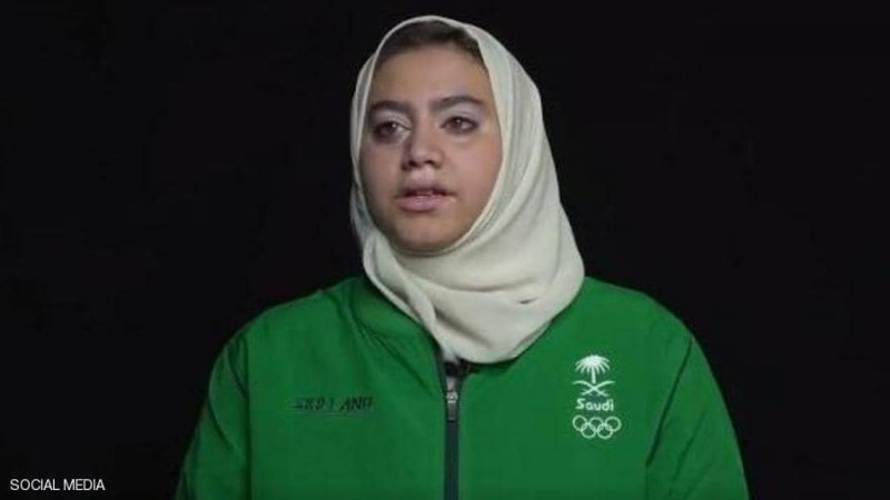 السعوديون يشجعون تهاني القحطاني في نزال مع لاعبة إسرائيلية