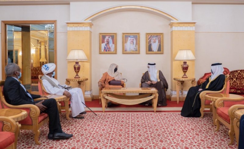 وزيرة خارجية جمهورية السودان الشقيقة تصل إلى البلاد