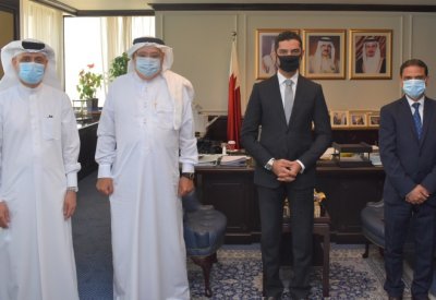 وزير شؤون الكهرباء والماء يستقبل نواب الرئيس والمدراء الجدد بالهيئة