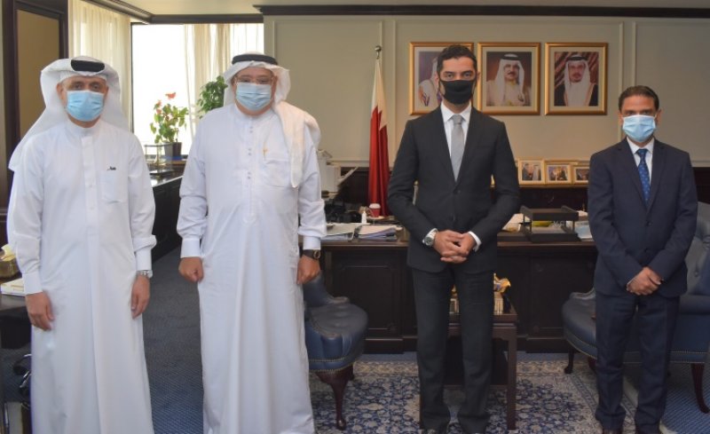 وزير شؤون الكهرباء والماء يستقبل نواب الرئيس والمدراء الجدد بالهيئة