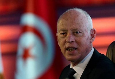 رئيس تونس: 460 شخصا نهبوا أموالا.. و4.8 مليارات دولار سُرقت
