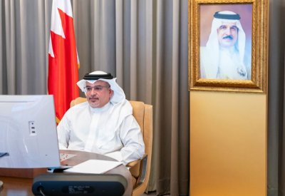 اللجنة التنسيقية تناقش آخر مستجدات التعامل مع فيروس كورونا والجرعة المنشطة للتطعيم المضاد له