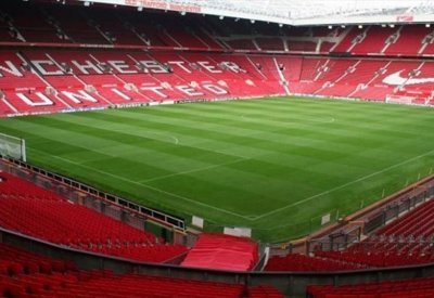 إلغاء ودية مانشستر يونايتد بسبب حالات كورونا