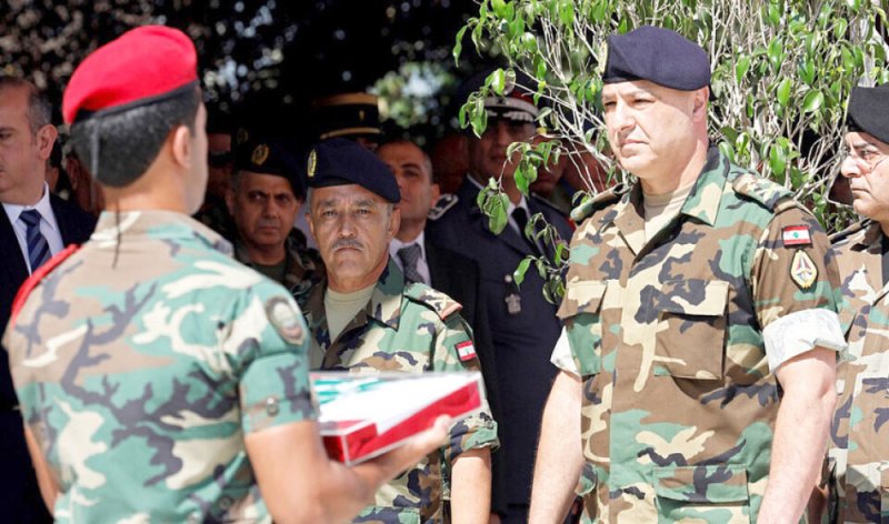 قائد الجيش اللبناني: لن نسمح بإغراق البلد في الفوضى