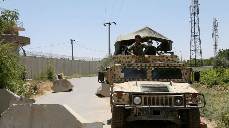 أفغانستان.. 131 قتيلا من طالبان بهجمات في عدة أقاليم