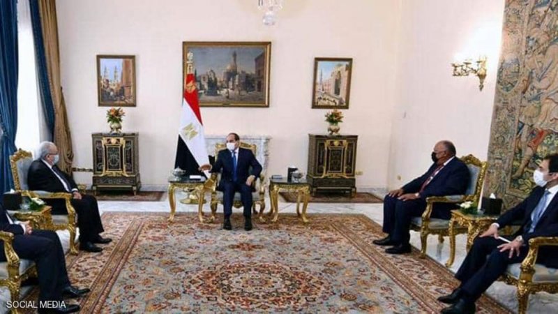 السيسي يؤكد تمسك مصر بحقها التاريخي في مياه النيل