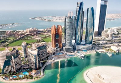 أبوظبي تخفض متطلبات إصدار الرخص التجارية بنسبة 71%