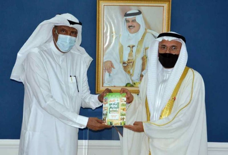 محافظ الشمالية يثني على مبادراته للاهتمام بالموروث الشعبي