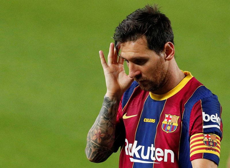 برشلونة ينهي اتفاقه مع ميسي.. وعقبة أخيرة قبل الإعلان الرسمي