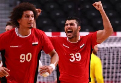 يد مصر إلى تاريخ الأولمبياد.. أول منتخب عربي بنصف النهائي