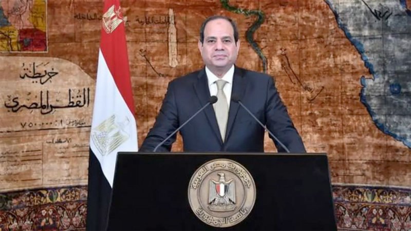 التلفزيون المصري: السيسي يؤكد ضرورة زيادة ثمن رغيف الخبز المدعوم