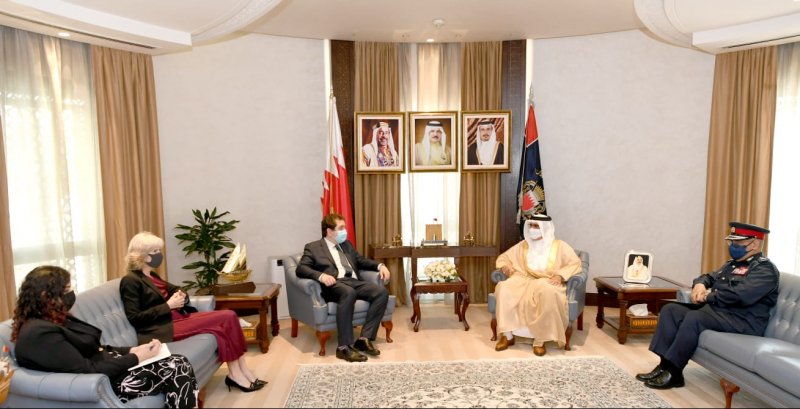 معالي وزير الداخلية يشيد بالشراكة الاستراتيجية مع الولايات المتحدة الأمريكية