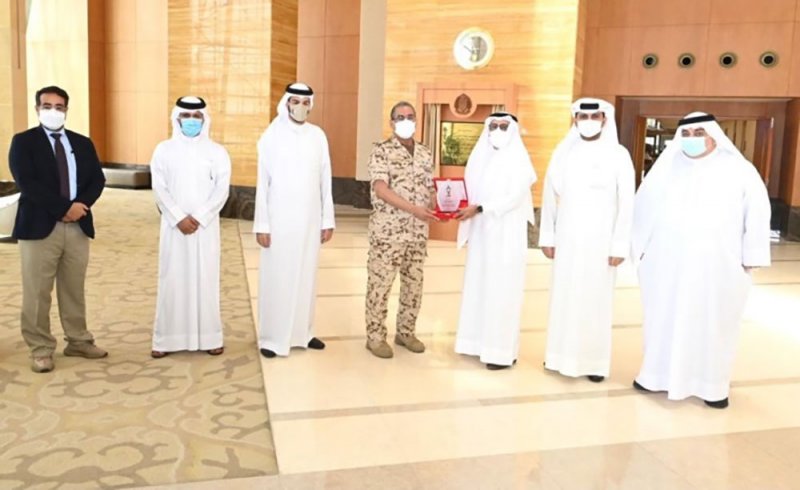 وفد من جمعية الصحافيين البحرينية يزور مركز محمد بن خليفة بن سلمان آل خليفة التخصصي للقلب