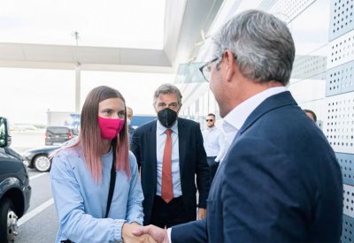 بعد محاولة الاختطاف في أولمبياد طوكيو.. العداءة البيلاروسية تصل إلى النمسا
