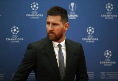 ميسي يراجع عقد باريس.. و3 نقاط تثير الخلاف
