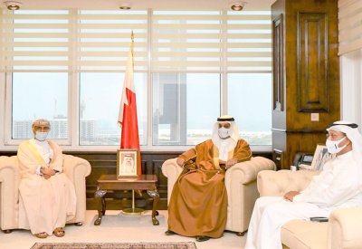 وزير المالية: مواصلة تعزيز التكامل الاقتصادي والشراكة بين مملكة البحرين وسلطنة عمان والدفع بها نحو آفاق أرحب
