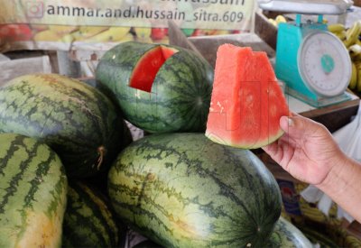 فيديو "البلاد": البحريني يحبها حلوة وحمرة!!