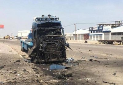اليمن.. نجاة قائد أمني من انفجار سيارة مفخخة