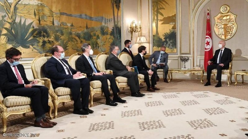 رسالة دعم من بايدن للرئيس التونسي.. هذه أبرز تفاصيلها