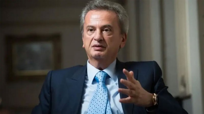 حاكم مصرف لبنان يعترف متأخرًا: غلطنا عندما صدقنا بحدوث إصلاحات