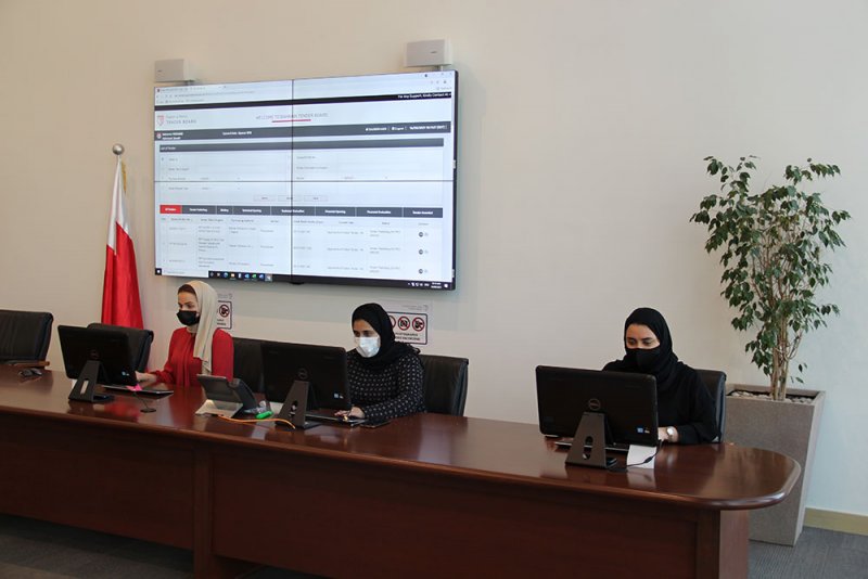 مجلس المناقصات يفتح مظاريف 98 عطاءً لعدد 16 مناقصة ومزايدة واحدة مطروحة من 11 جهة متصرفة