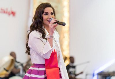انطلاقة الفنانة البحرينية مشاعل