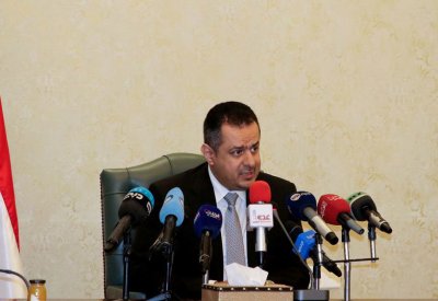 حكومة اليمن تطالب بدعم دولي لإجراءاتها لتفادي كارثة إنسانية