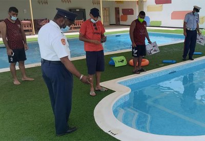 الدفاع المدني ينظم حملة توعوية لبرك السباحة في كافة محافظات المملكة