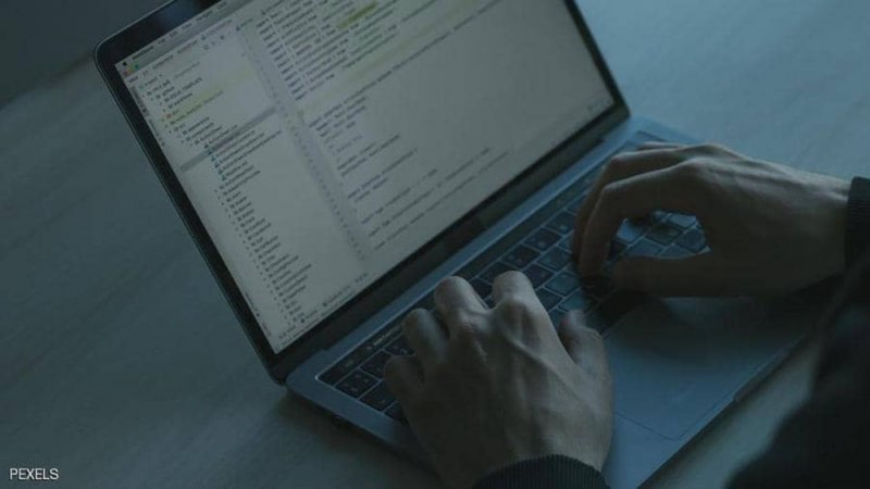 بعد محاصرته ميدانيا.. داعش يفر إلى "الخلافة الرقمية"