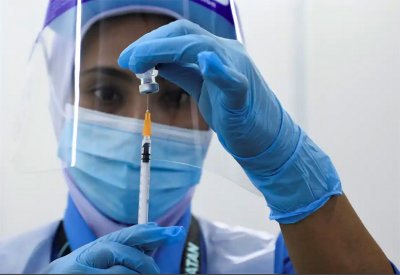 دراسة إسرائيلية: الجرعة الثالثة من لقاح كورونا توفر 4 أضعاف الحماية