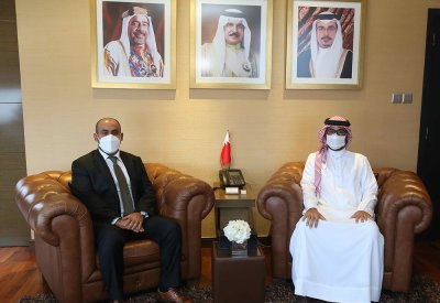 وزير الشباب والرياضة يستقبل سفير مملكة البحرين المعين لدى البرازيل