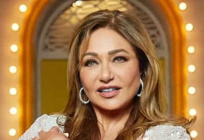 ليلى علوي وحسين فهمي في "تيك توك" بعد غياب 35 عامًا