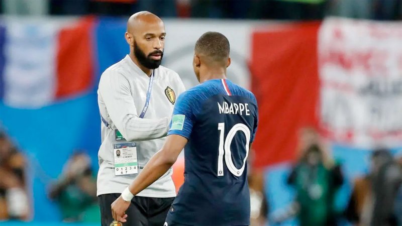 هنري ينصح مبابي بتجاهل إغراء ريال مدريد
