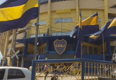 الأرجنتين تسمح للجماهير بحضور مباريات كرة القدم