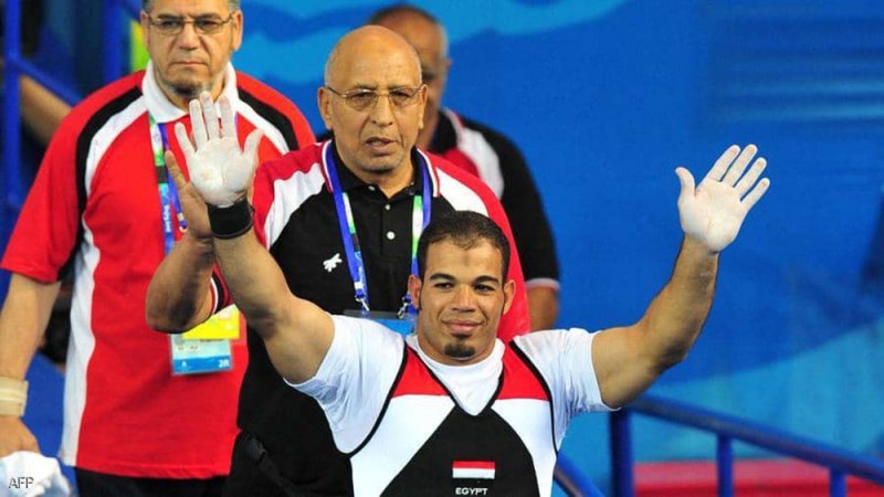 ثنائي رفع الأثقال فاطمة وشريف.. أمل مصر في بارالمبياد طوكيو