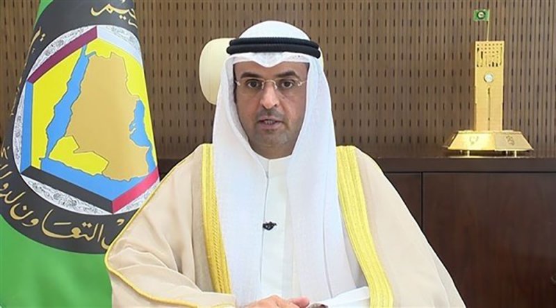 الحجرف يعرب عن أسفه لما شهدته العلاقات بين الأشقاء في المغرب والجزائر ويدعو للحوار