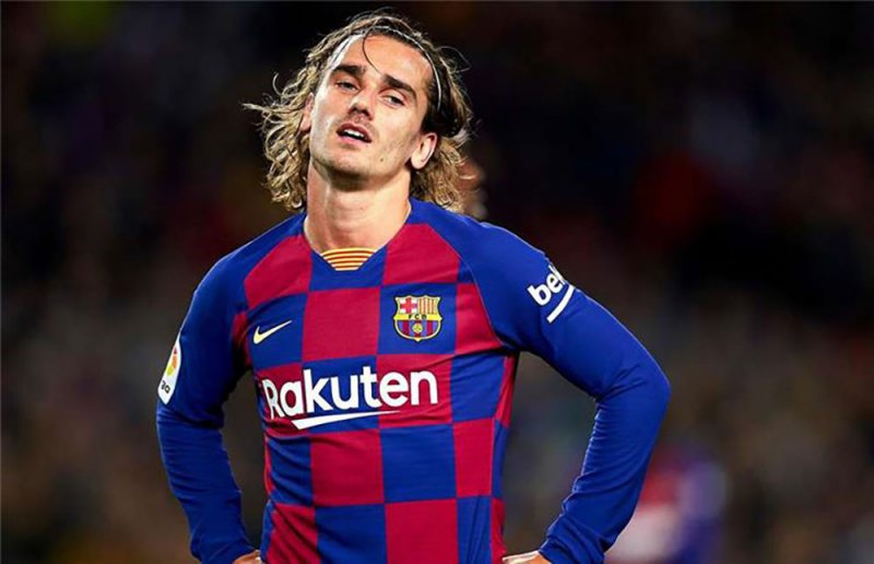 جماهير برشلونة لجريزمان: استيقظ أيها المهرج