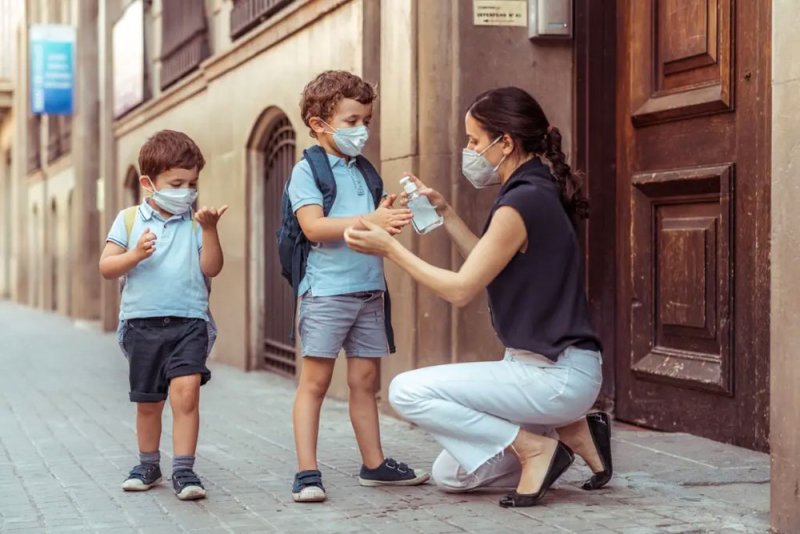 كيف أعرف أن طفلي مصاب بمتحور دلتا بلس؟