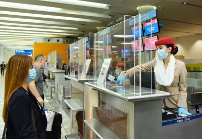 الإمارات تعلن فتح تأشيرات السياحة لمتلقي لقاح كورونا من جميع دول العالم