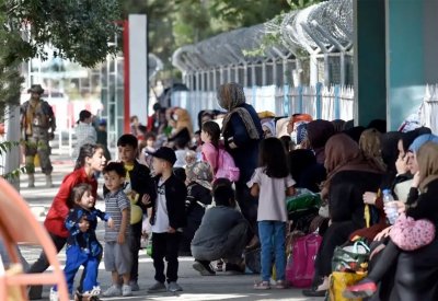مساعدات أوروبية لجيران أفغانستان.. لاستضافة اللاجئين
