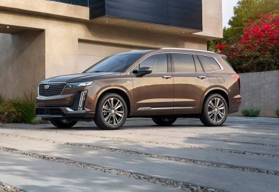 الانيقة جدا كاديلاك XT6