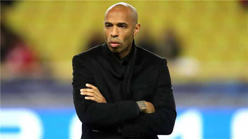 هنري: لم أر ما حدث مع ميسي منذ إنييستا