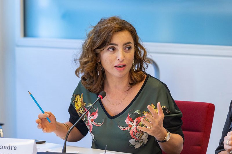 المخرجة ساندرا نشأت: "أتحيز للبني آدم للإنسان سواء رجل أو امرأة“